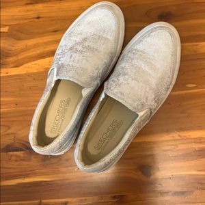 Sketchers Air Cooled Memory Foam Sparkly Shoes